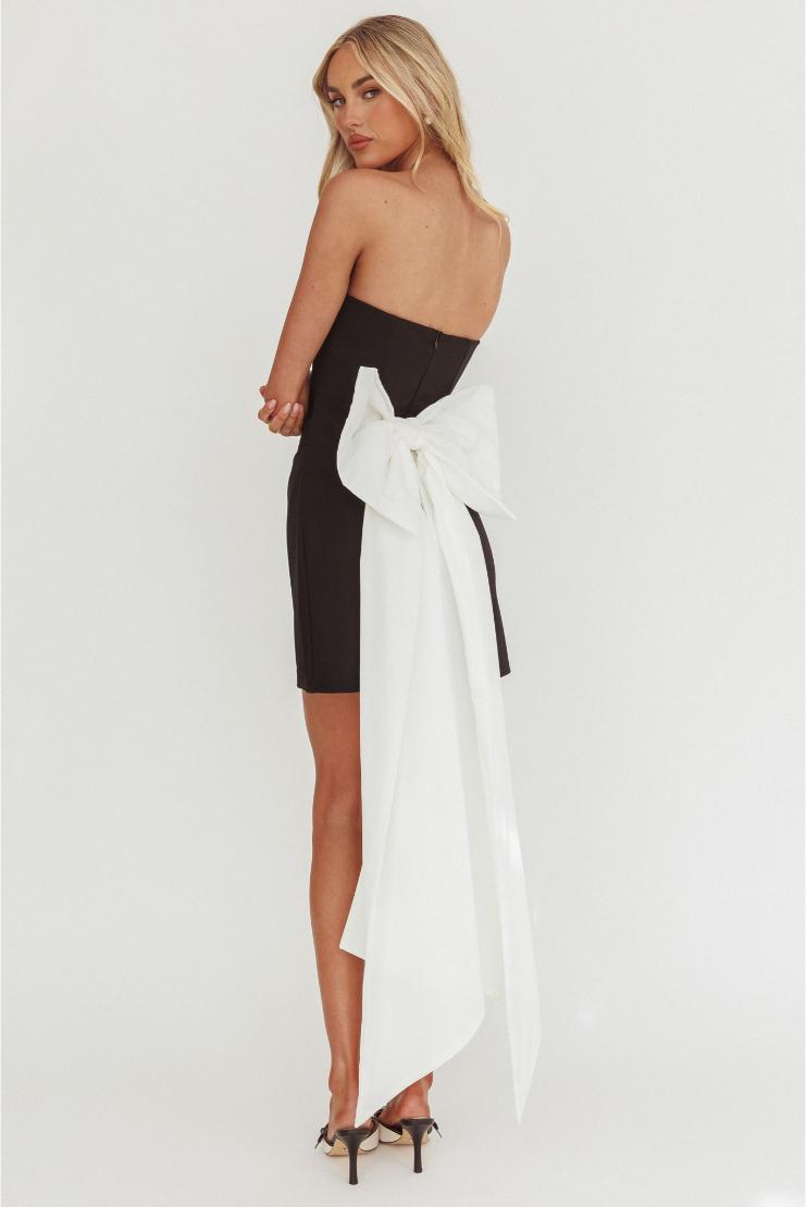 Women's Valerie White Bow Back Short Mini Dress In Size Large - Black/White - Pippa & Pearl Women's Valerie White Bow Back Short Mini Dress In Size Large - Black/White - Pippa & Pearl