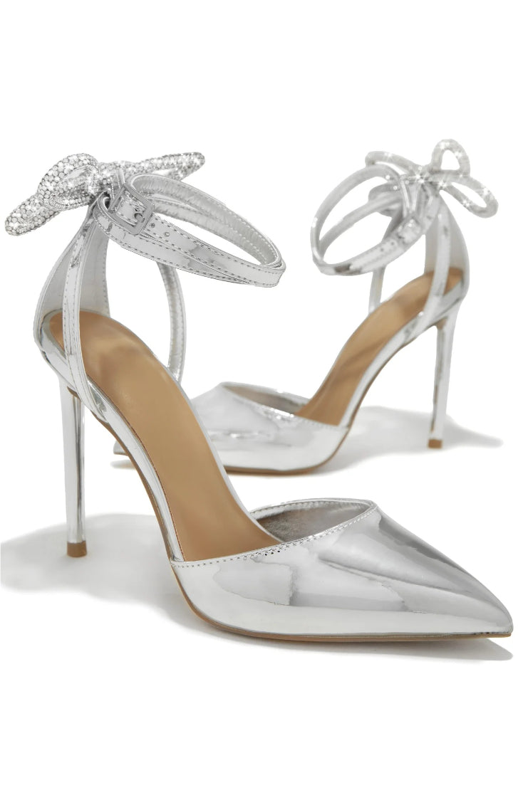 Silver pointed high heels sale