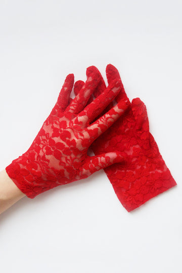 Gracie Red Lace Gloves