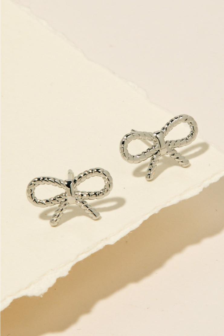 Rope Ribbon Bow Stud Earrings - Silver – Pippa & Pearl